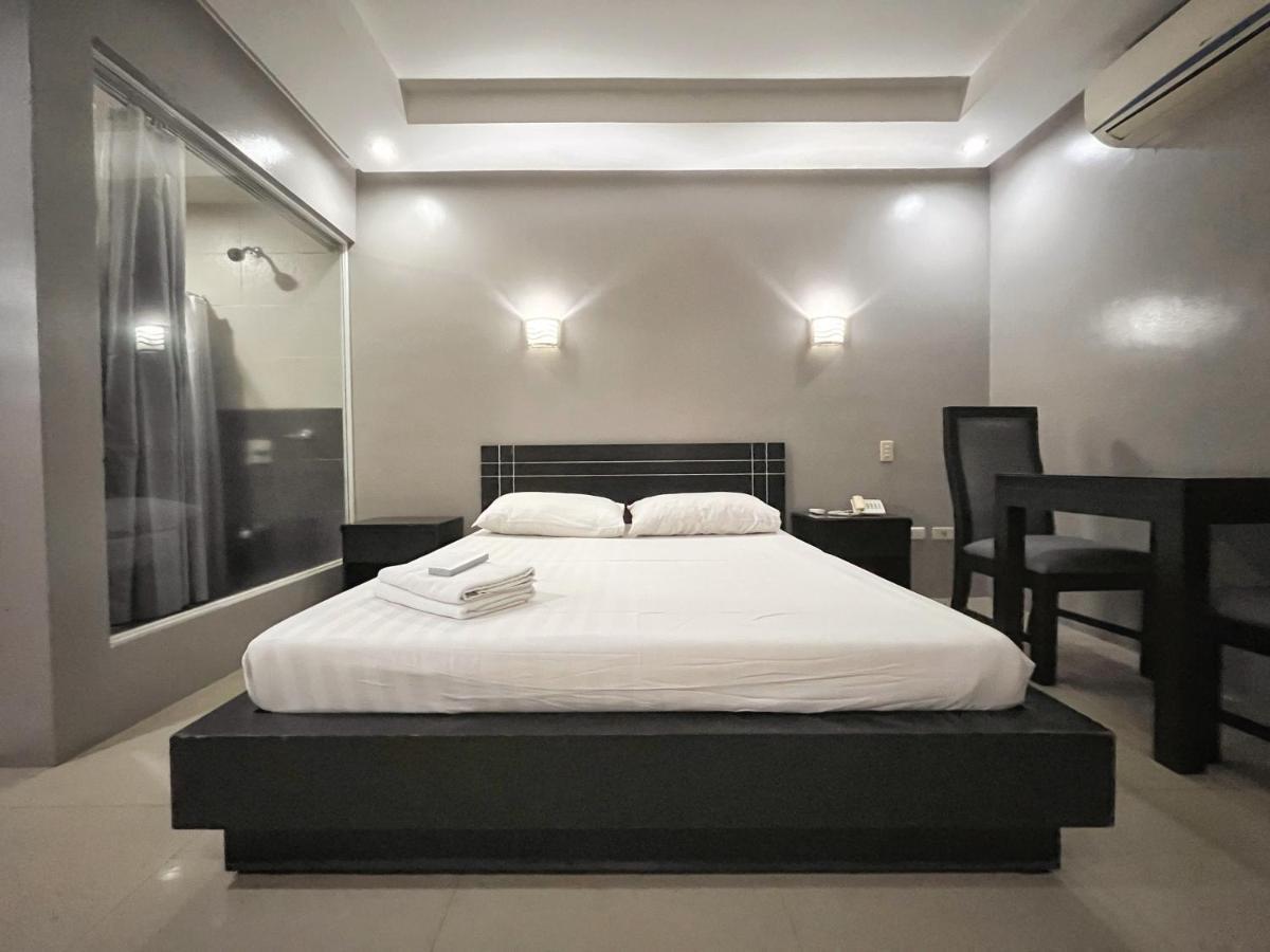 Rumi Apartelle Hotel Angeles Ngoại thất bức ảnh