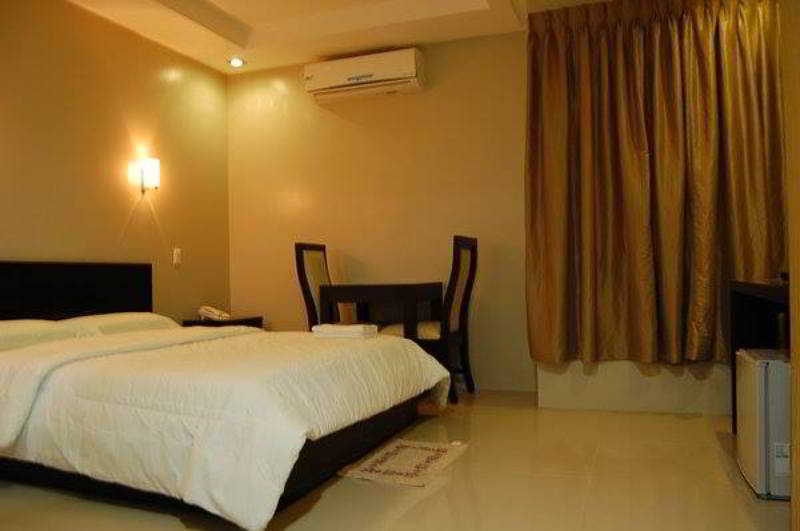 Rumi Apartelle Hotel Angeles Ngoại thất bức ảnh