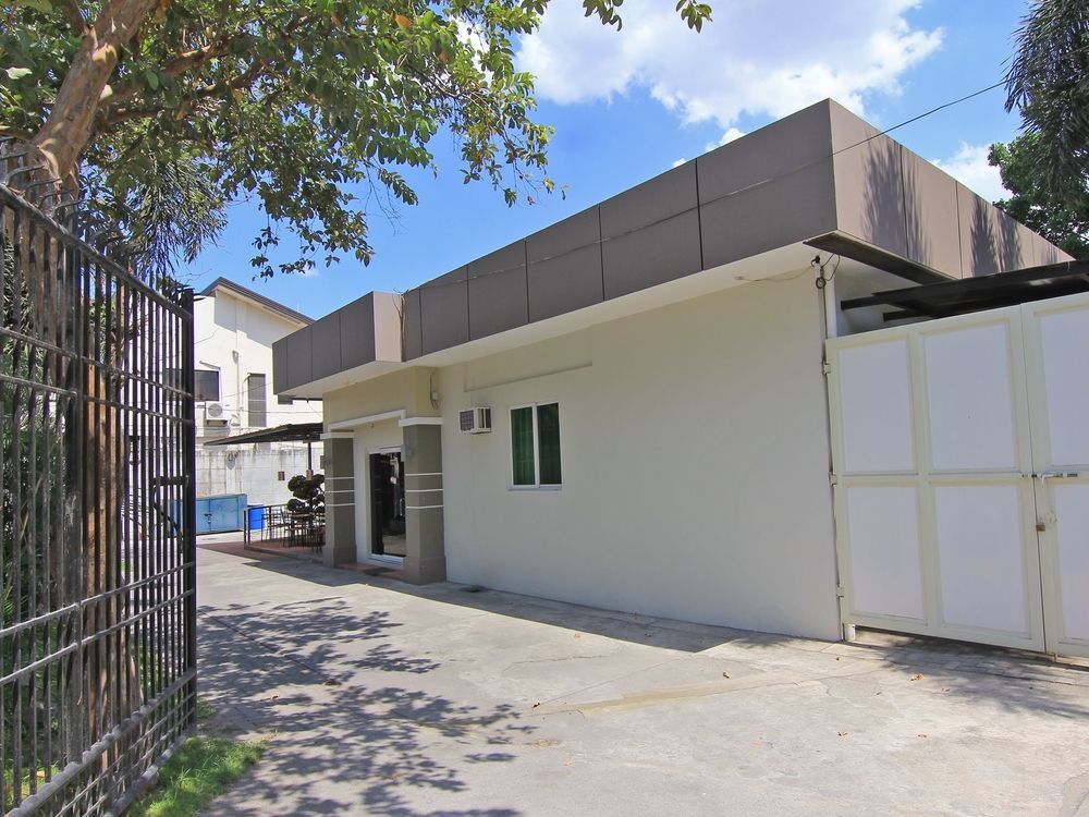 Rumi Apartelle Hotel Angeles Ngoại thất bức ảnh