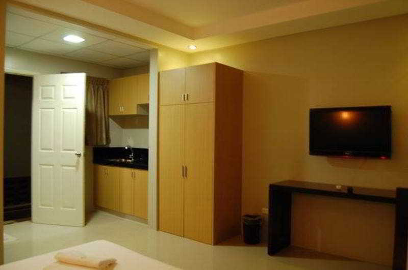 Rumi Apartelle Hotel Angeles Ngoại thất bức ảnh